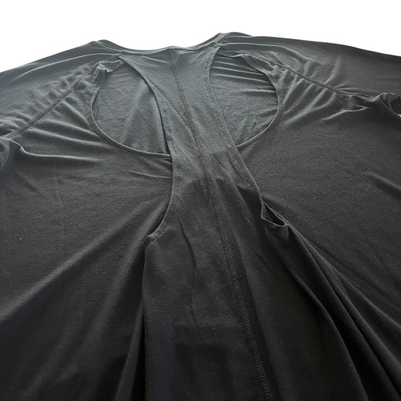 Under Armour Women L Black Supreme Open Back Loose Long Sleeve Athletic Top Chic - Picture 10 of 14